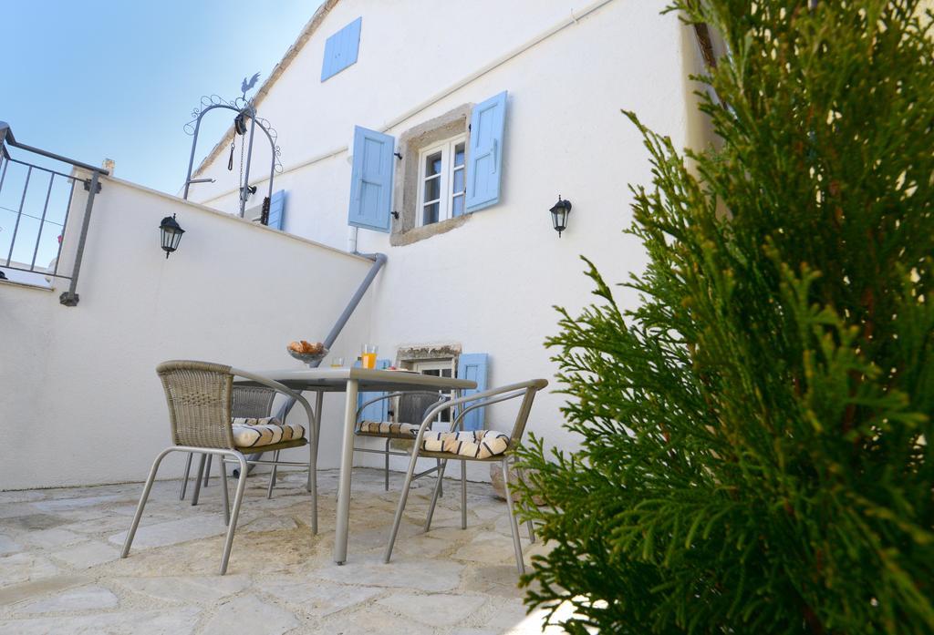 Holiday Home Nono Frane Lindar Exteriér fotografie